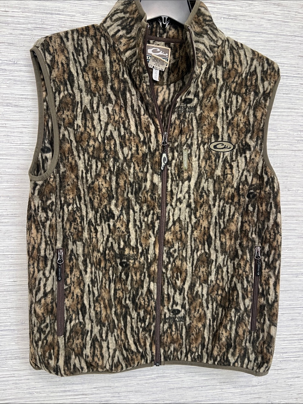 Drake Men's Brown and Tan Camo Fleece Vest